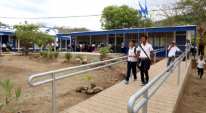 Municipio de San Dionisio cuenta con nueva infraestructura escolar