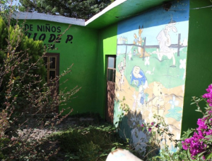 Informan autoridades reconstrucción de preescolar; padres piden sea realidad